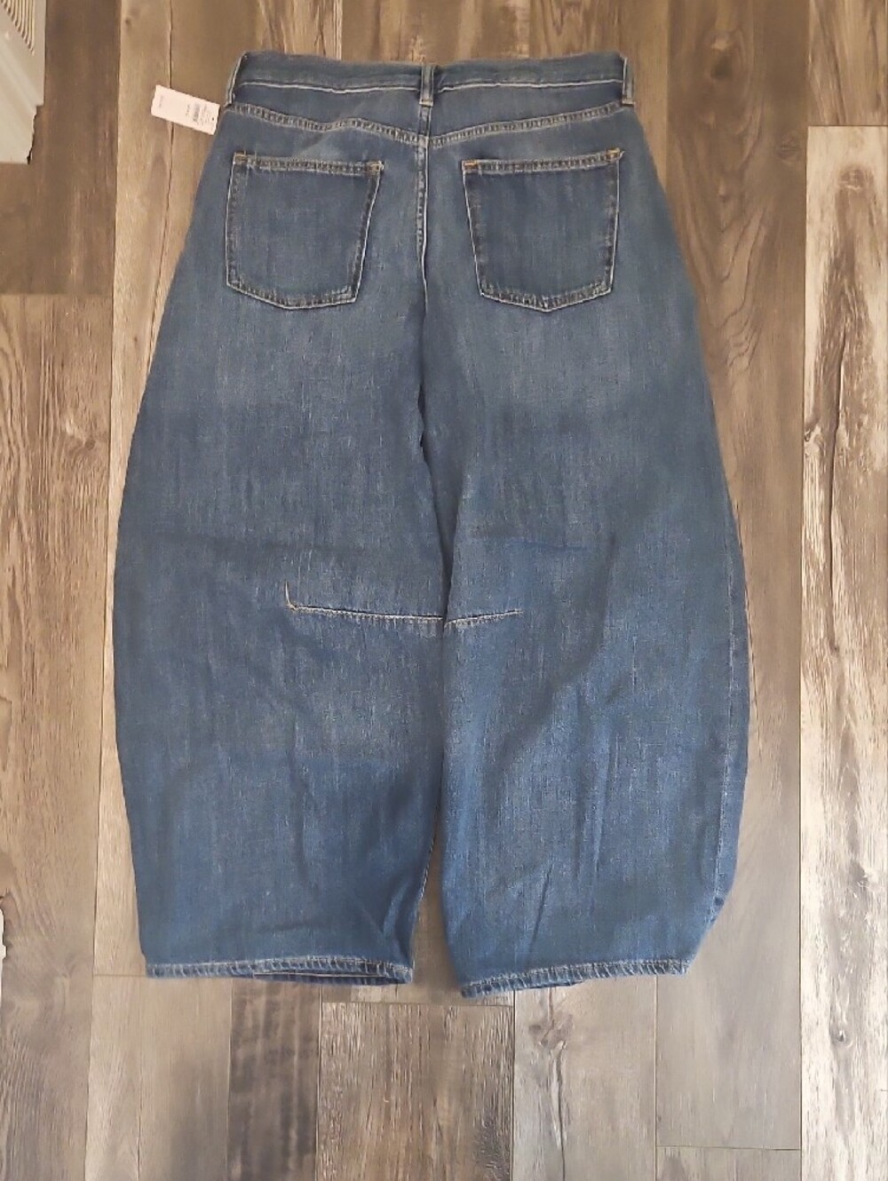 NWT GAP High Rise Horseshoe Crop Jeans in Blue Wash 8 Long 29 Long 8L Barrel - Picture 7 of 8